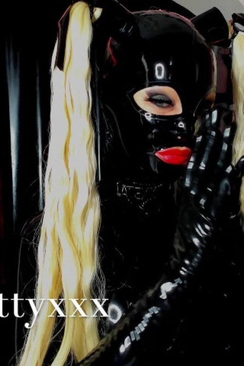 ASMR Video - Screenshot 1 of 4 - Babes