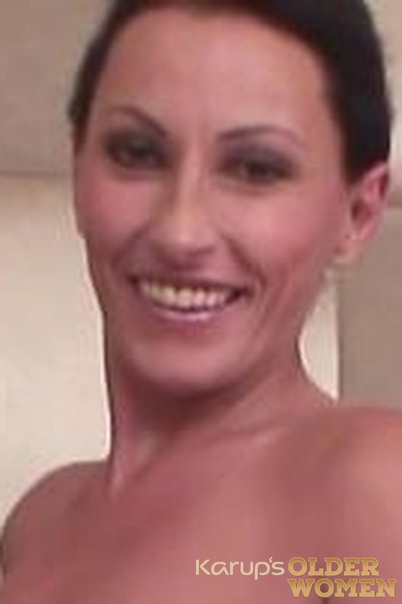 Sandy - Screenshot 1 of 4 - Sandy Saxx