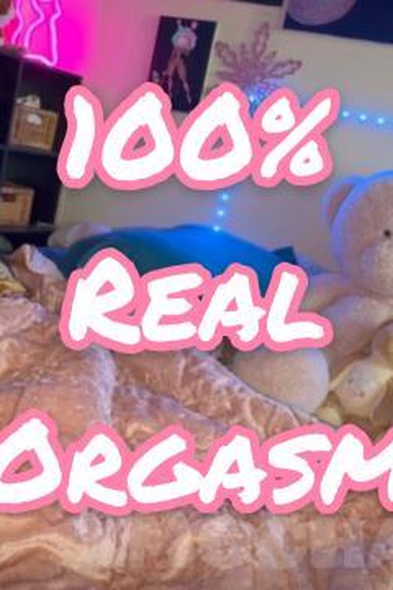 100% Real Orgasm - Screenshot 1 of 4 - Masturbation