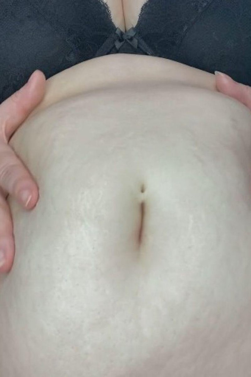 Stinky BBW Belly Button - Screenshot 1 of 4 - BBW