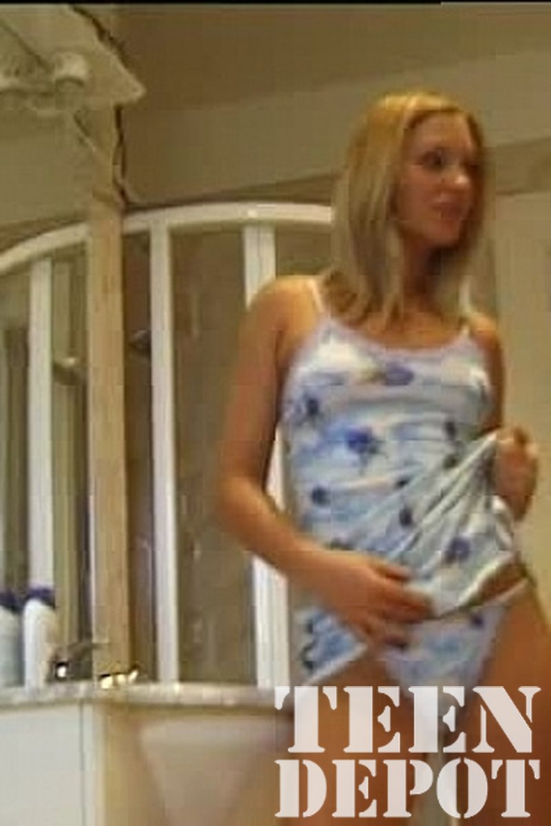 Lucie - Screenshot 1 of 4 - Teen (18-22)