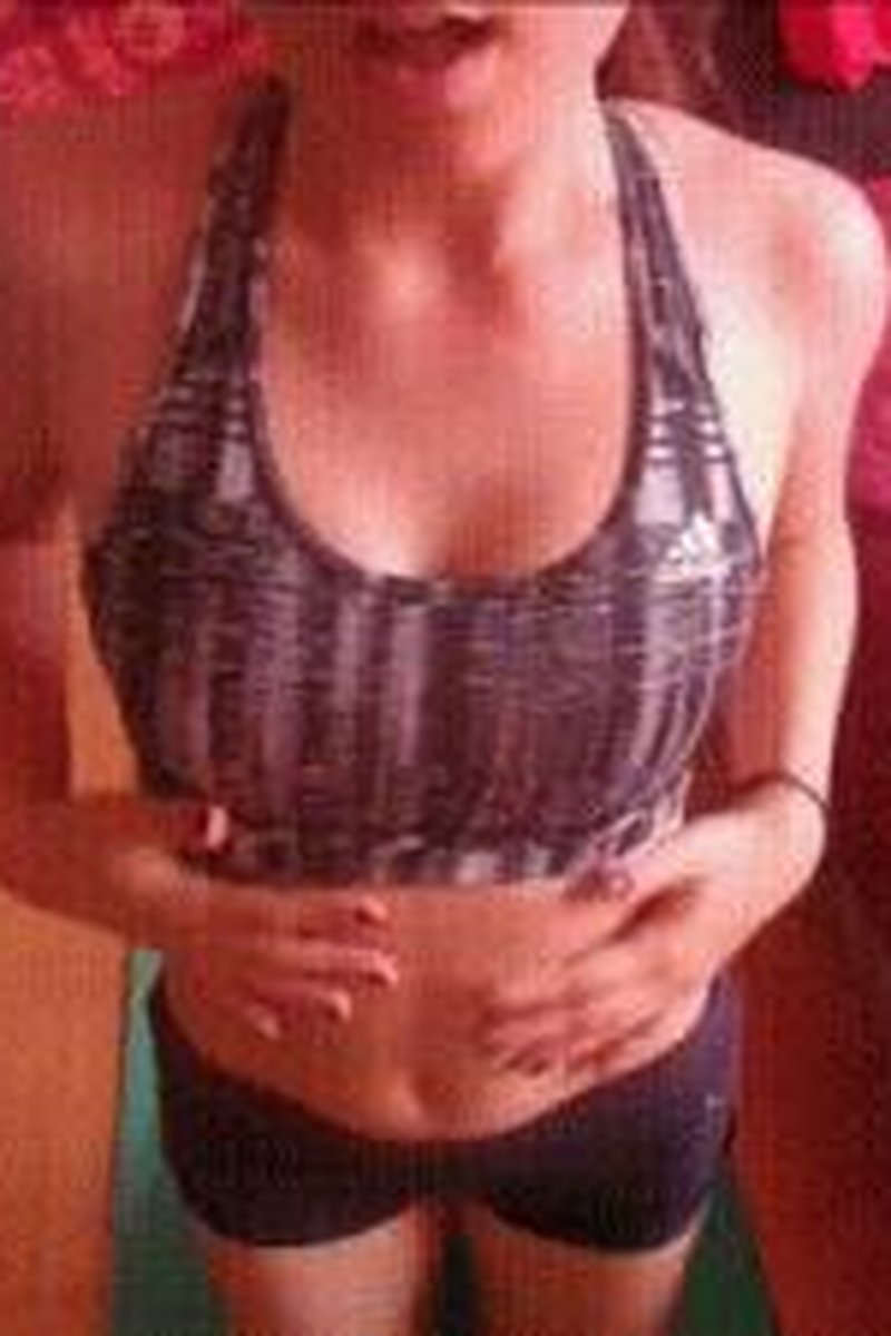 Working Out - Screenshot 1 of 4 - Brown Hair