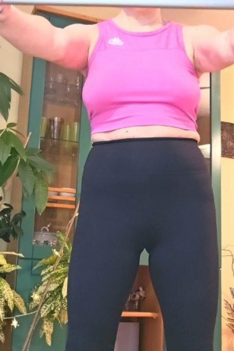 Workout Session & Camel Toe - Screenshot 1 of 4 - Blonde Hair (Female)