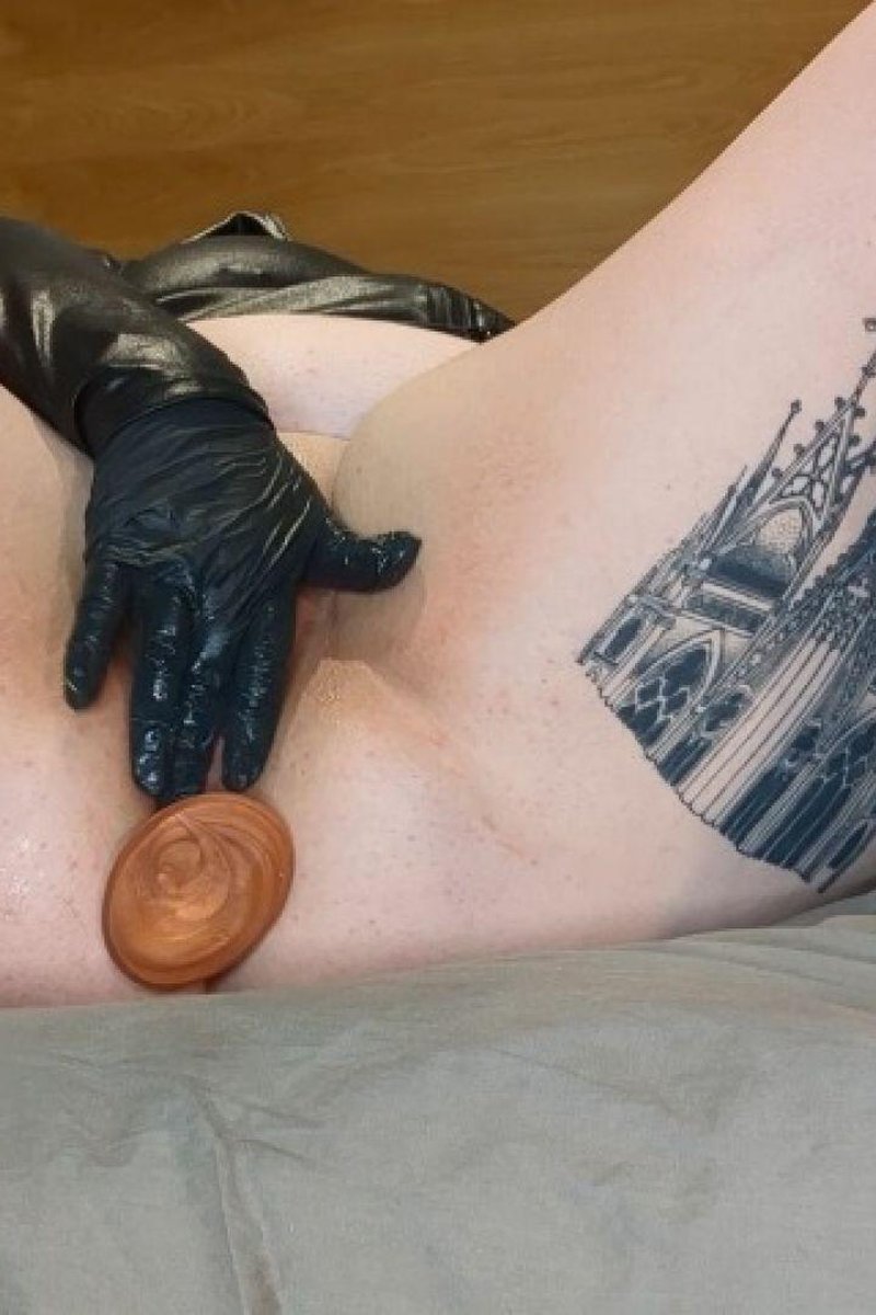 Tattooed BBW Struggles With Big Toys For Long Solo Ass Play - Screenshot 1 of 4 - Anal