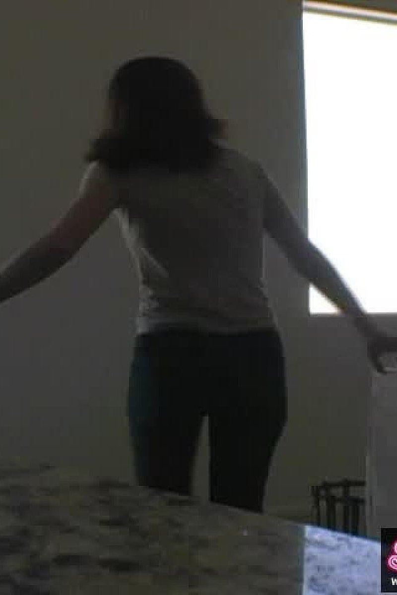 Anna Jeansdance - Screenshot 1 of 4 - Amateur