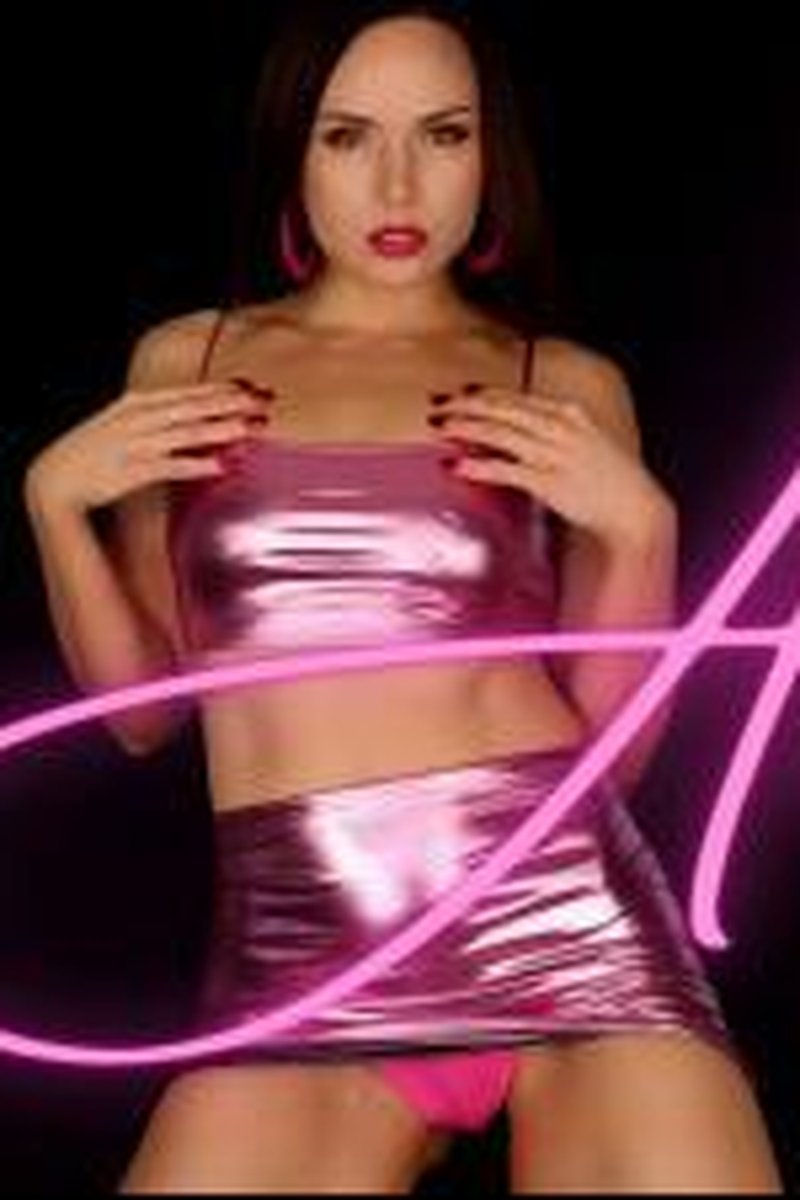 Ache - Screenshot 1 of 4 - Femdom