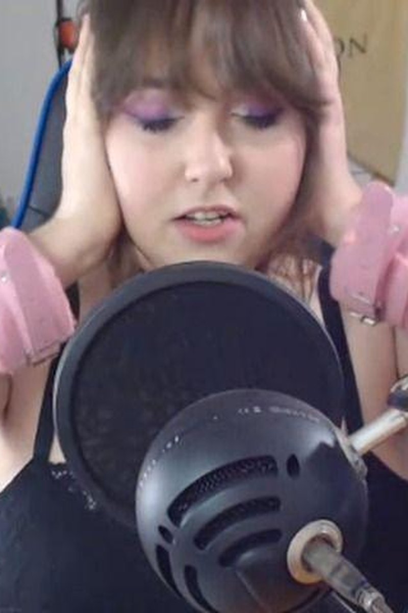 Petal Podcast #6 - BDSM & Bullshit - Screenshot 1 of 4 - BDSM