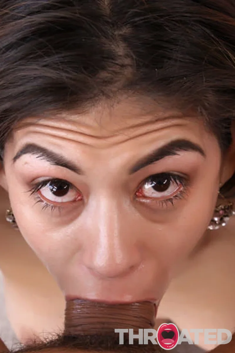Heather Vahn - Screenshot 1 of 4 - Blowjob