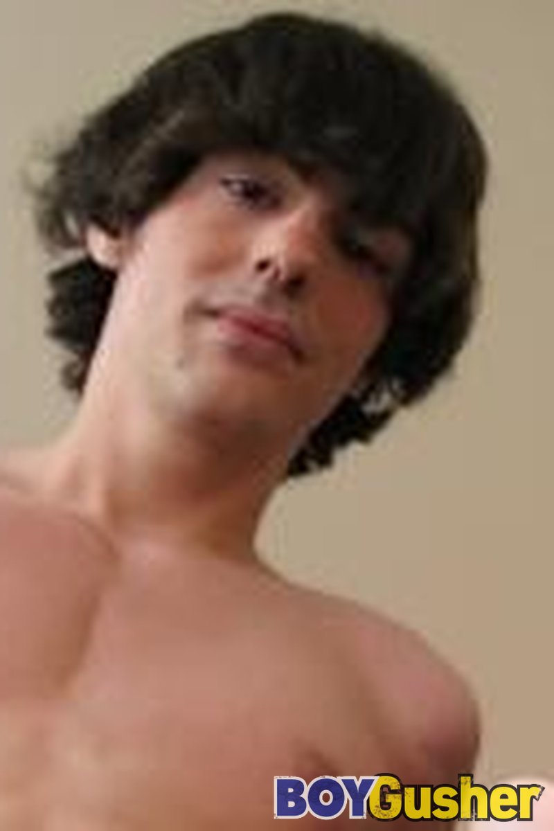 John - Screenshot 1 of 4 - Gay