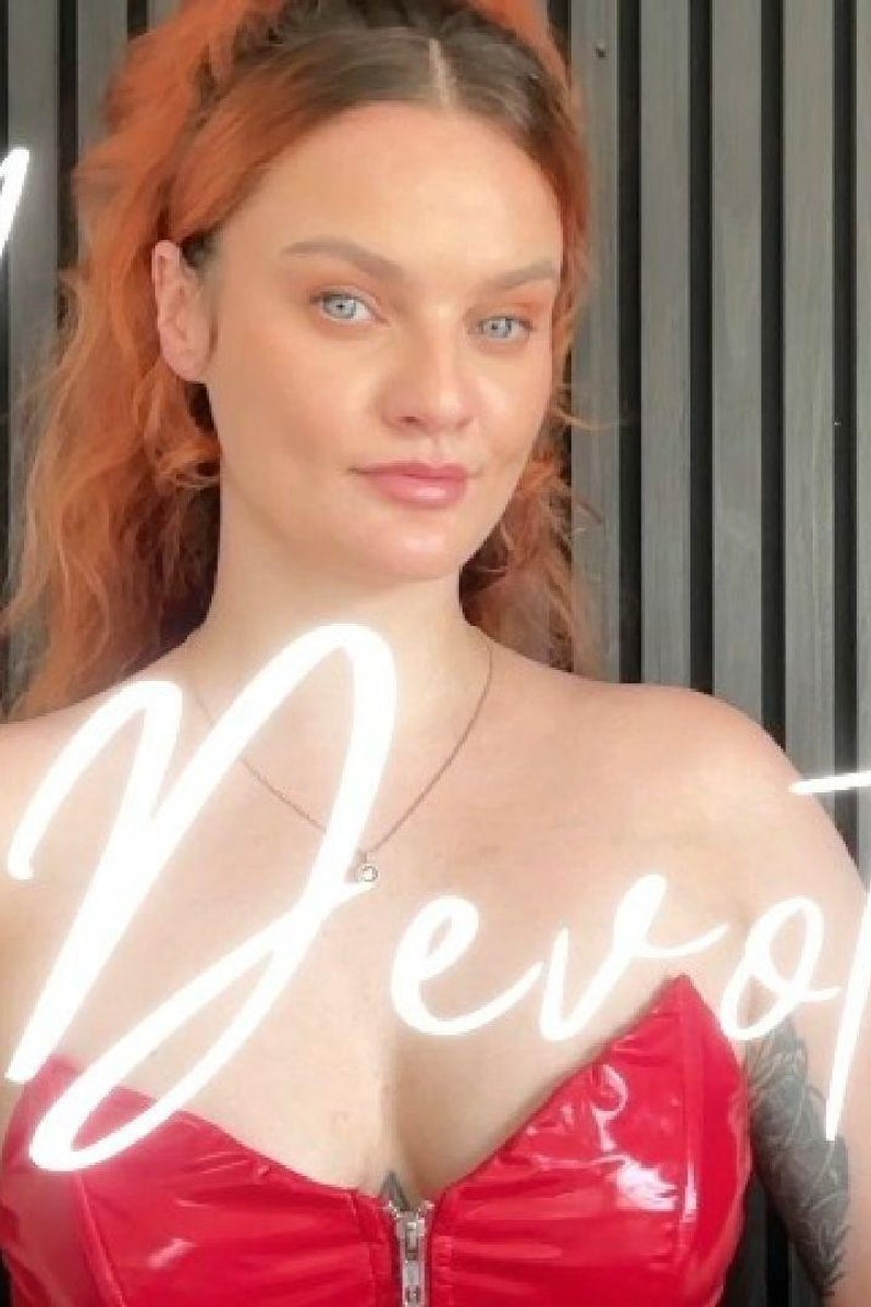 Day 1 Devotion - Screenshot 1 of 4 - Femdom