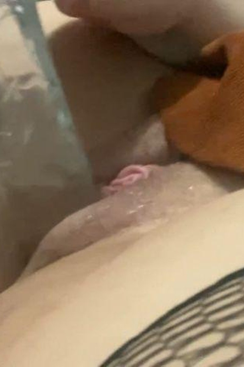 Four Time Squirter - Screenshot 1 of 4 - Orgasm