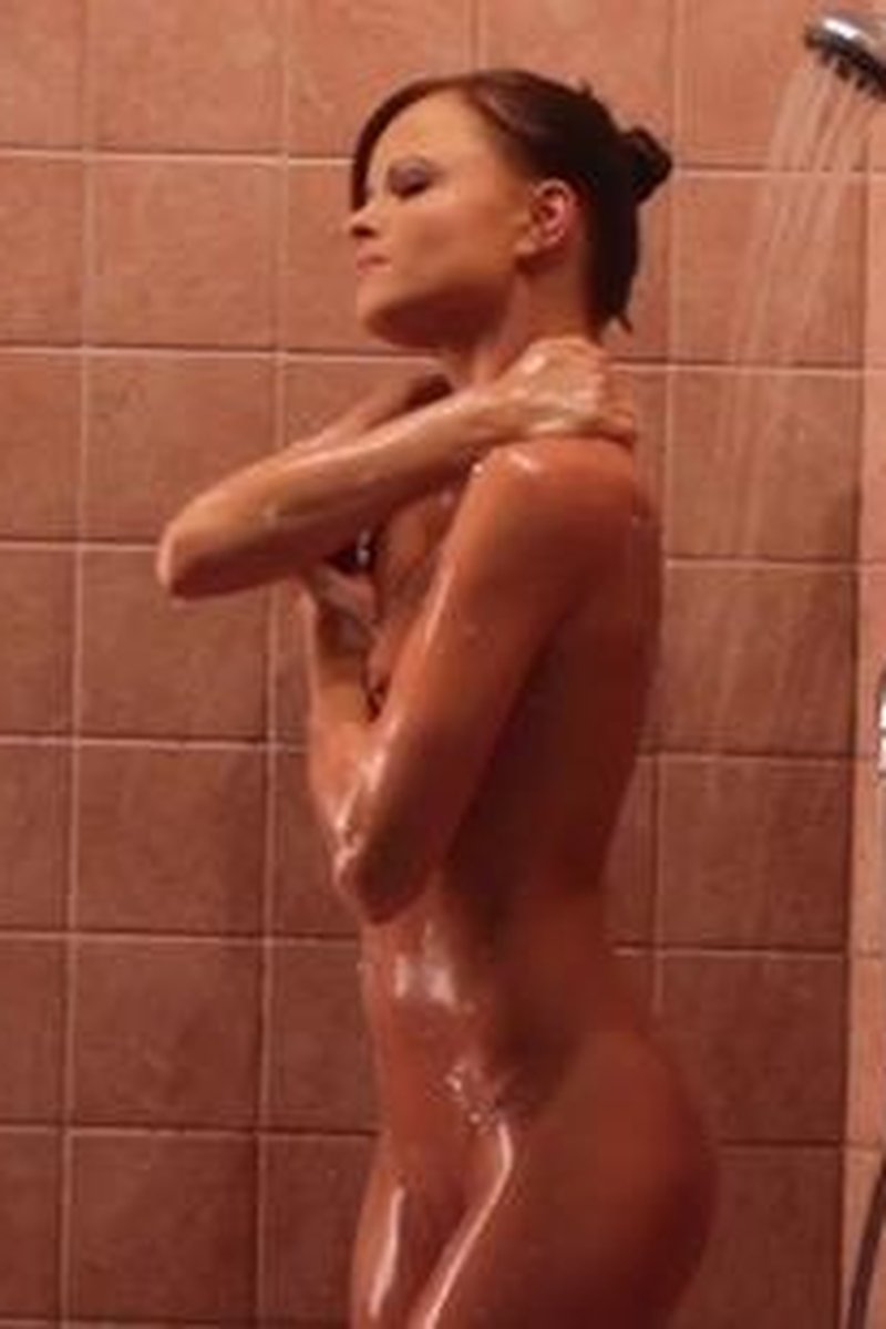 Shower - Screenshot 1 of 4 - Monica Sweet