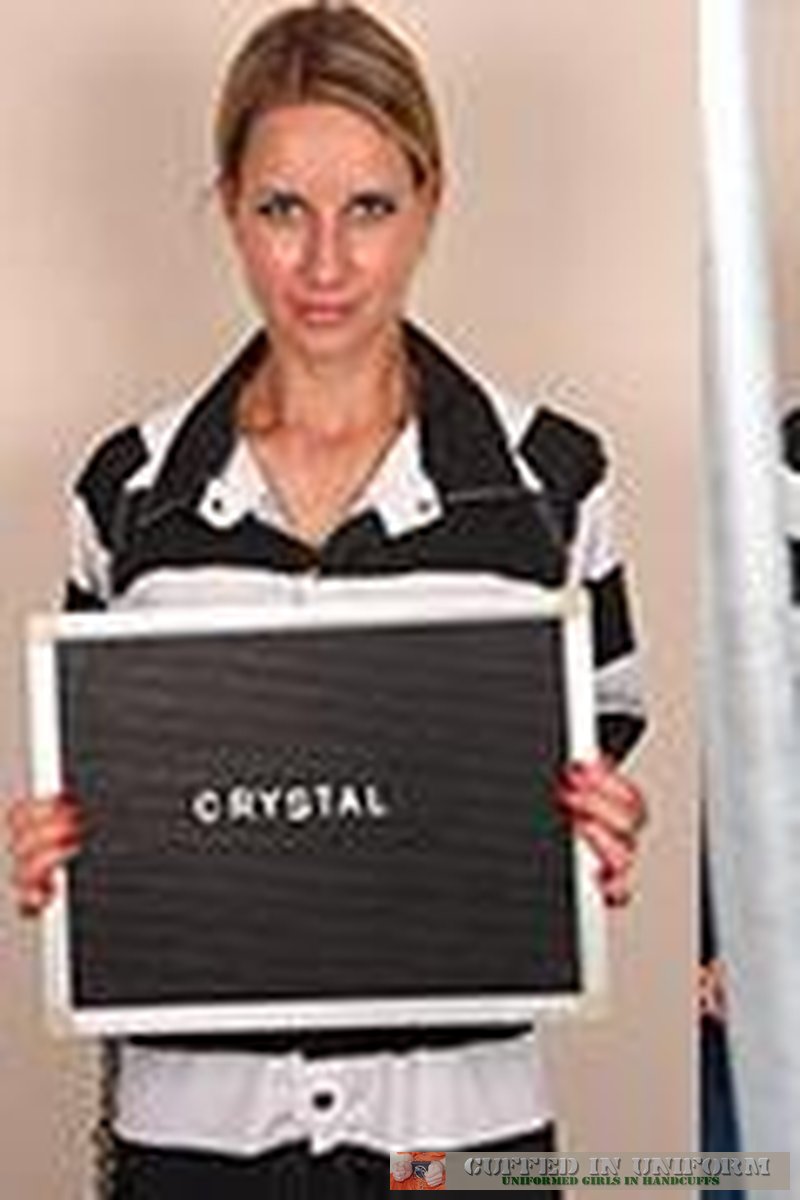 Crystal In Prison - Screenshot 1 of 4 - Bondage