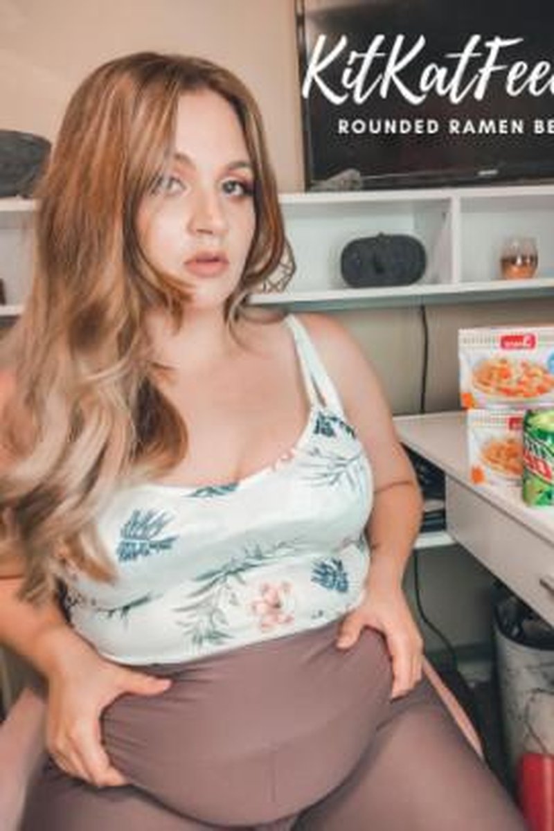 Rounded Ramen Belly - Screenshot 1 of 4 - Curvy