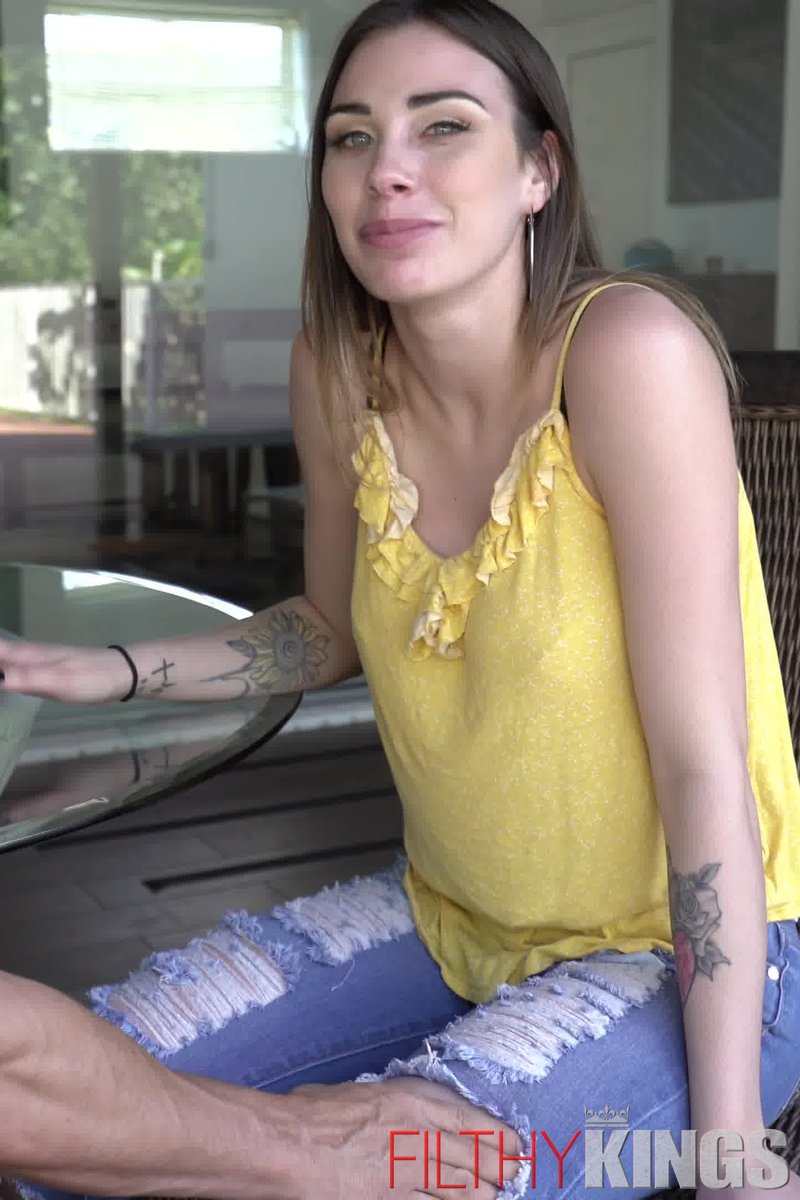 Testing Out Lexxi - Screenshot 1 of 4 - Lexxi Steele