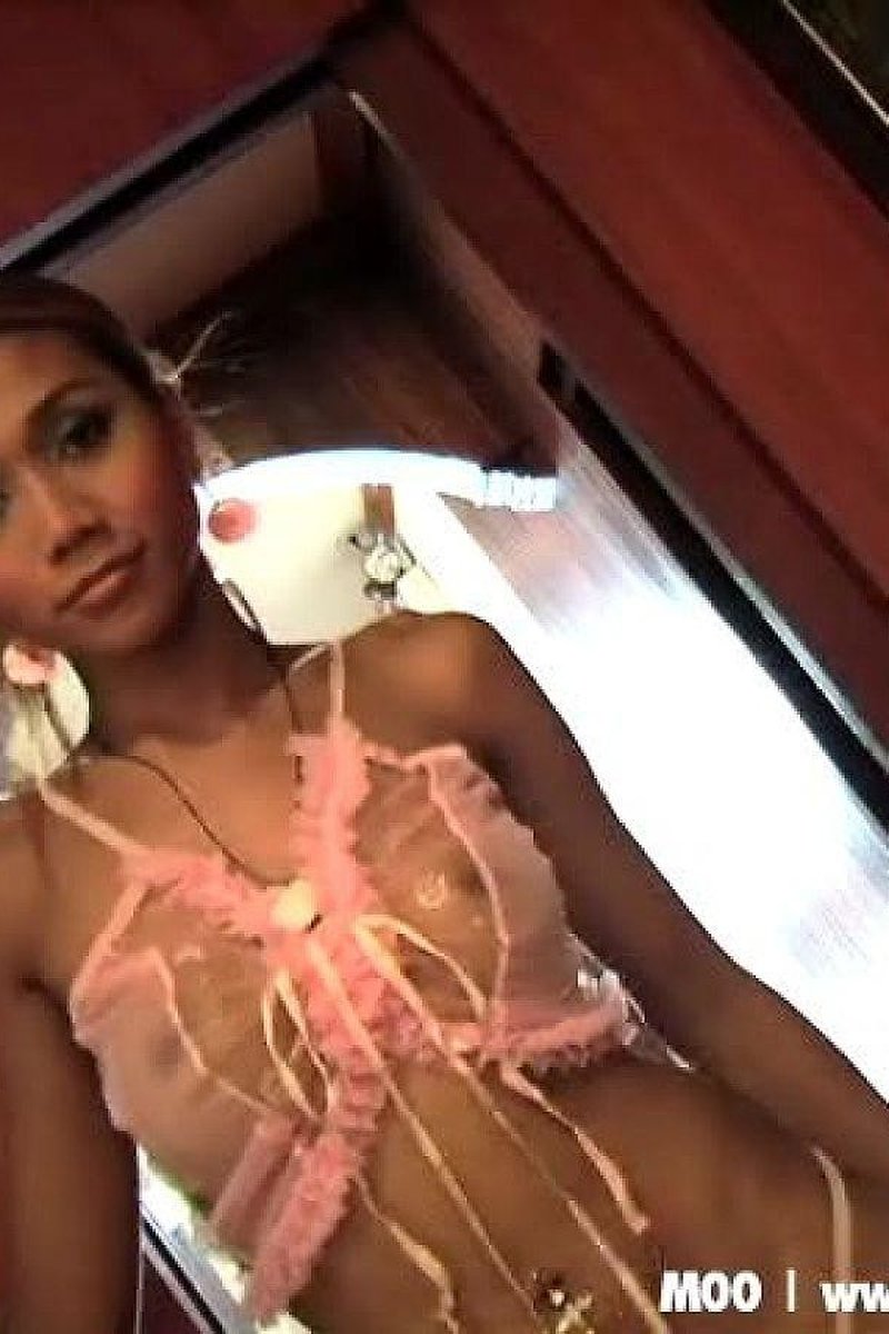 Catwalk - Screenshot 1 of 4 - Lingerie