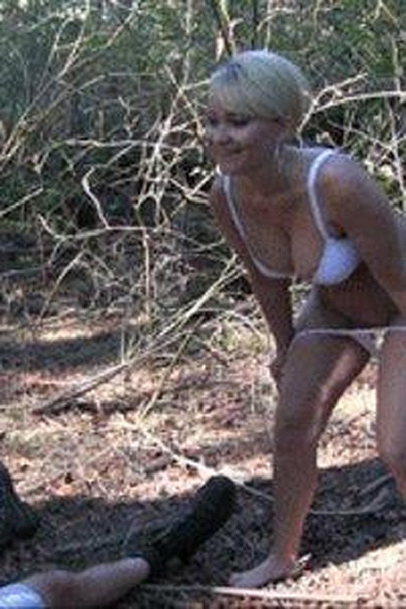 Trample Then Lick - Screenshot 1 of 4 - Dominatrix
