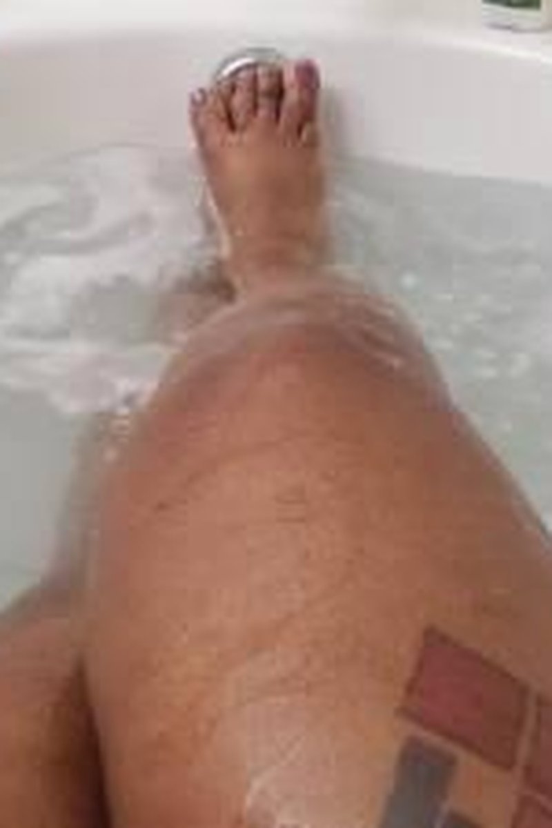Shower Time - Screenshot 1 of 4 - BBW