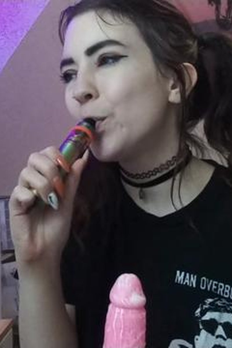 Vape Fetish - Screenshot 1 of 4 - Ass Fetish