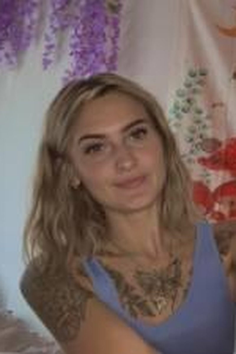 Foot Boy **** - Screenshot 1 of 4 - Blonde Hair (Female)