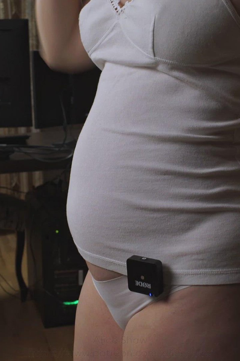 Undies - Screenshot 1 of 4 - Bloated