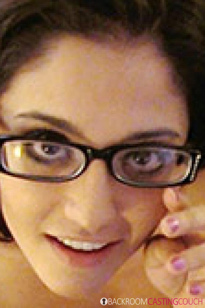 Krystal - Screenshot 1 of 4 - Krystal 303