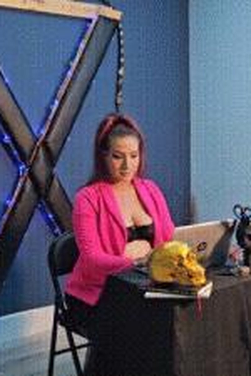 C.E.O - Screenshot 1 of 4 - Bodybuilder