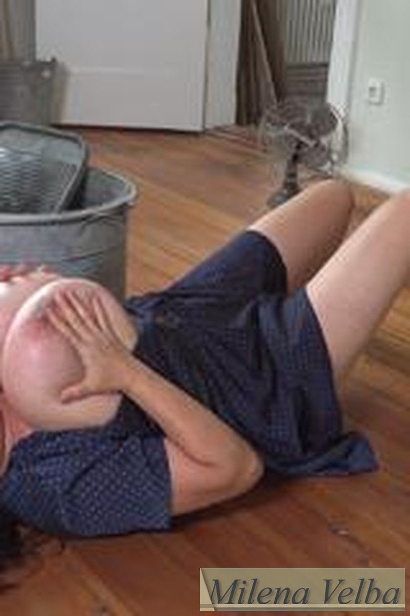 Retrowash - Screenshot 1 of 4 - Babes