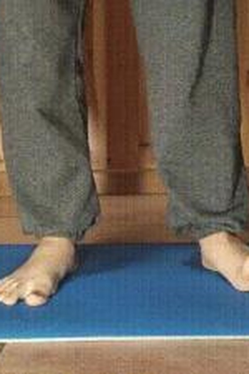 Yoga Session - Screenshot 1 of 4 - Femdom