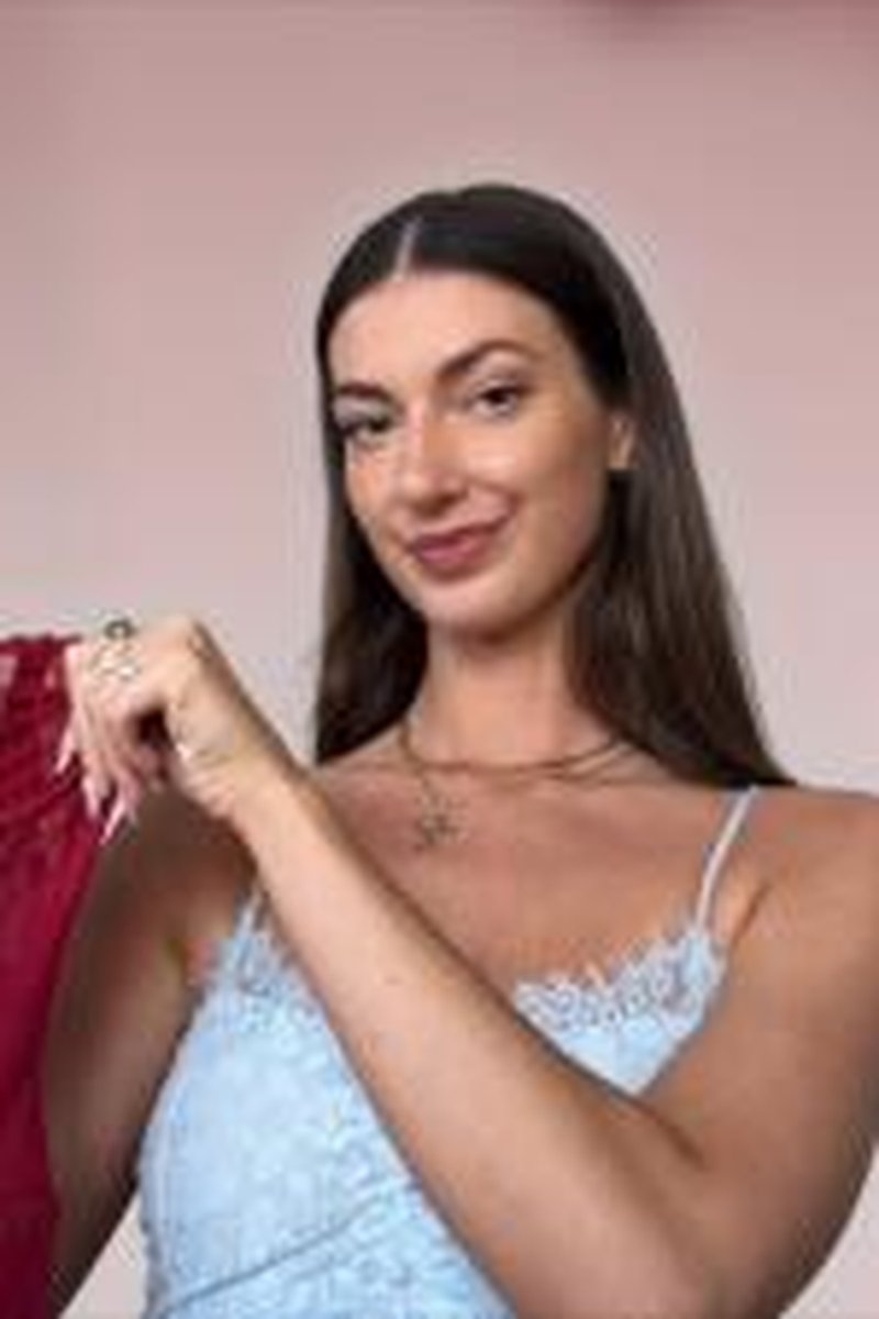 Pick For Alpha - Screenshot 1 of 4 - Body Worship