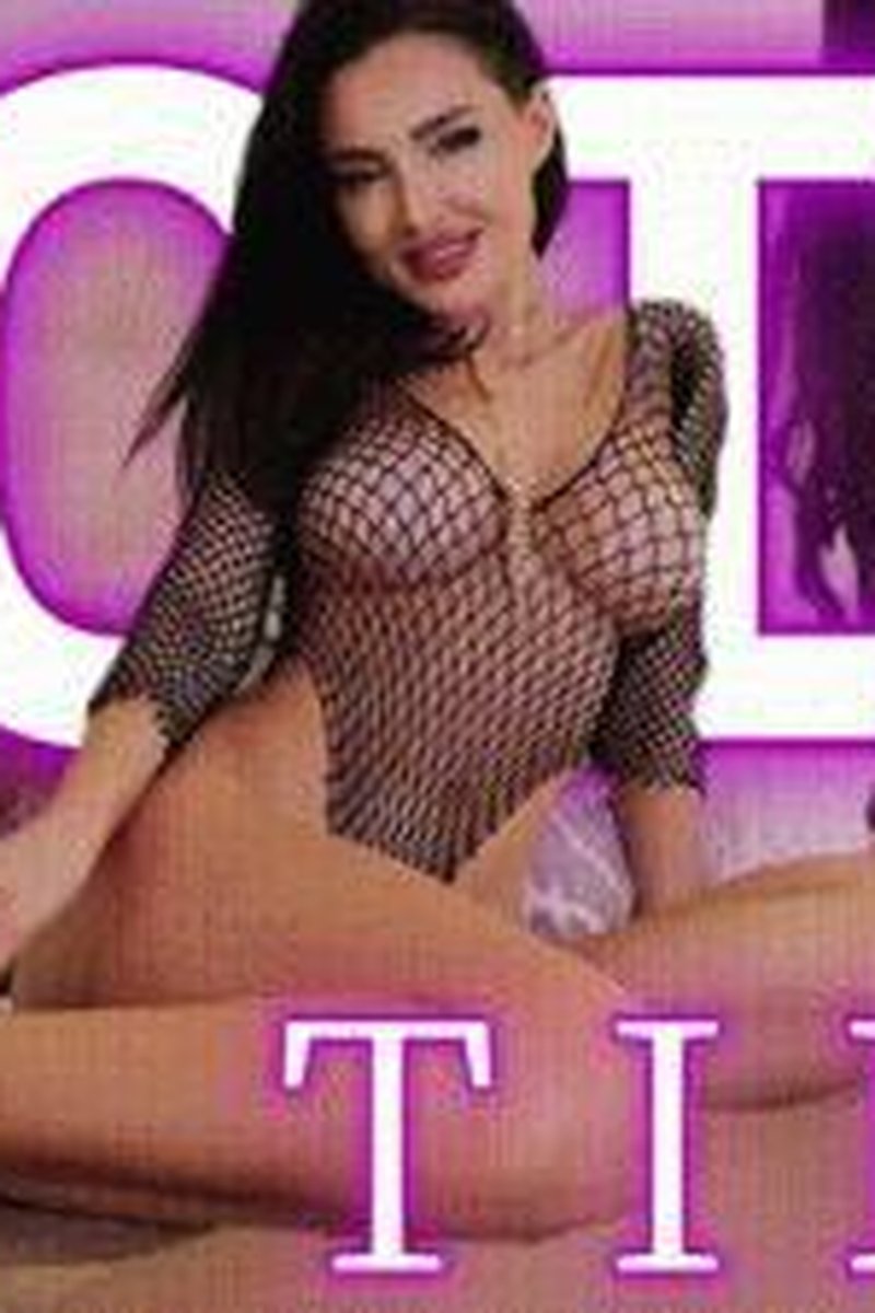 JOI Time - Screenshot 1 of 4 - Bed Tease