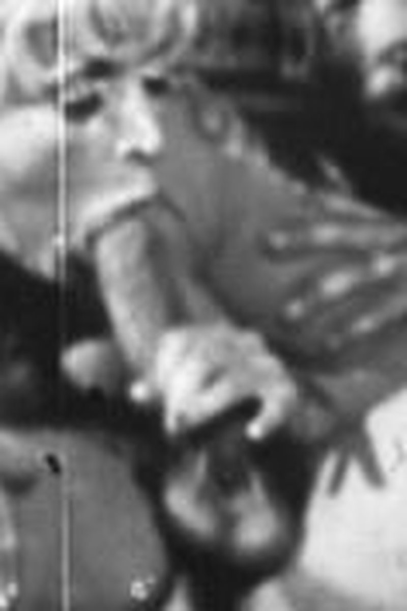 Candy Samples Rides Again - Screenshot 1 of 4 - Blond Hair