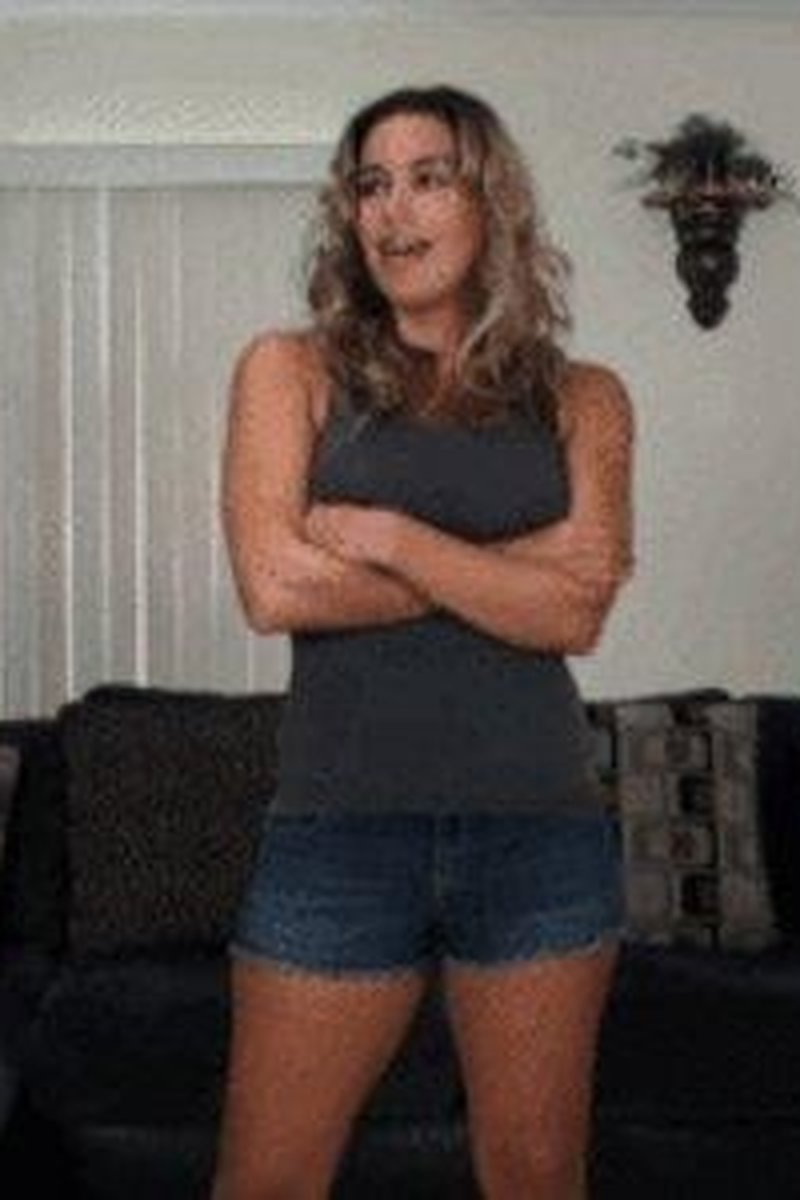 Ear Pulling Cheater.Mp4 - Screenshot 1 of 4 - Ear Fetish