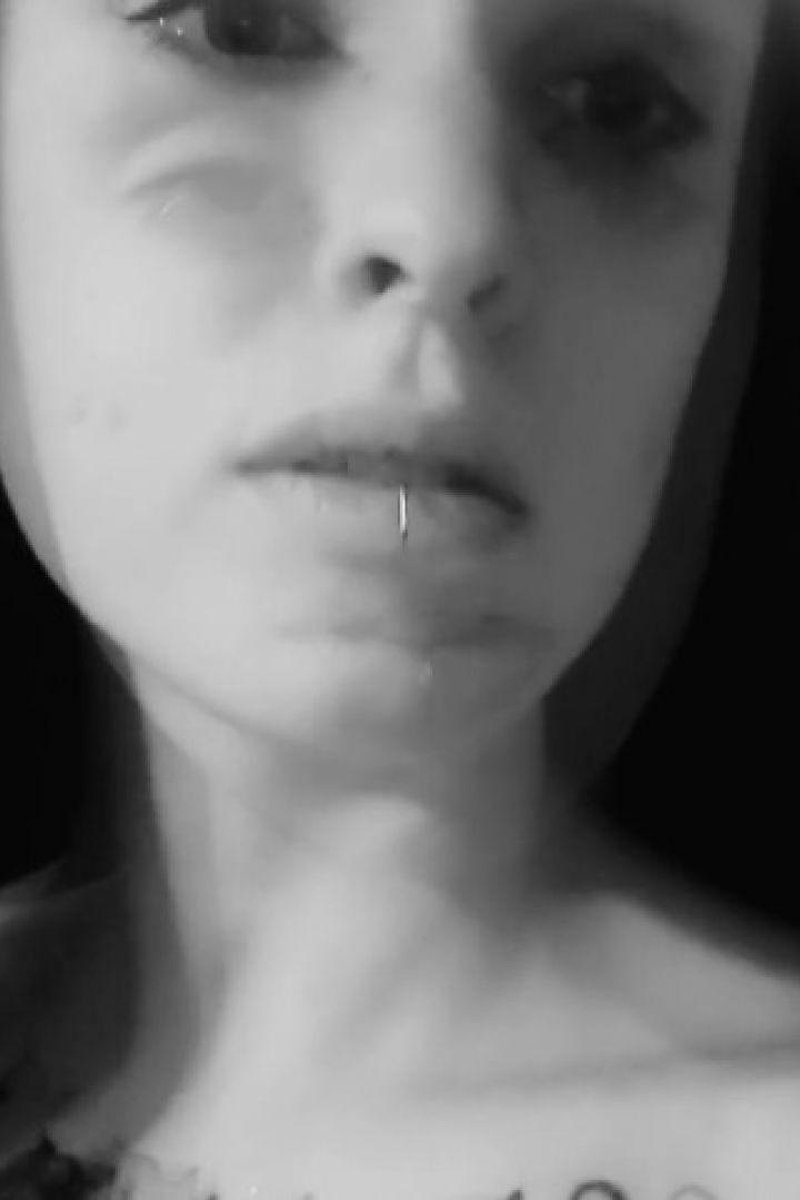Bethadone Boogey - Screenshot 1 of 4 - Alternative Girl