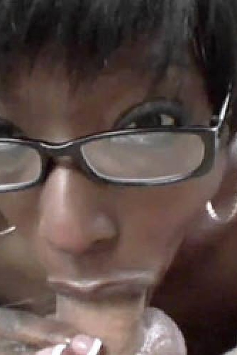 TP-taebony-ebony-taylor-gets-splattered-with-jizz