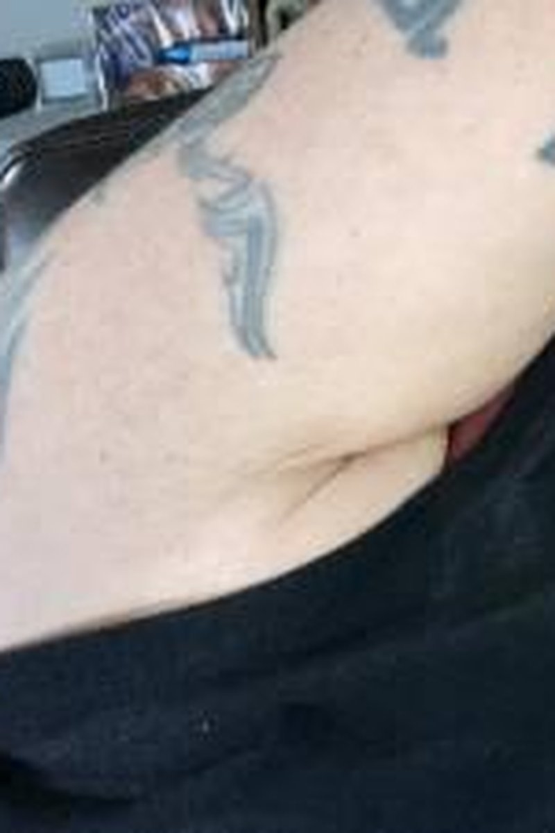 Unshaved Armpits - Screenshot 1 of 4 - Armpit Fetish