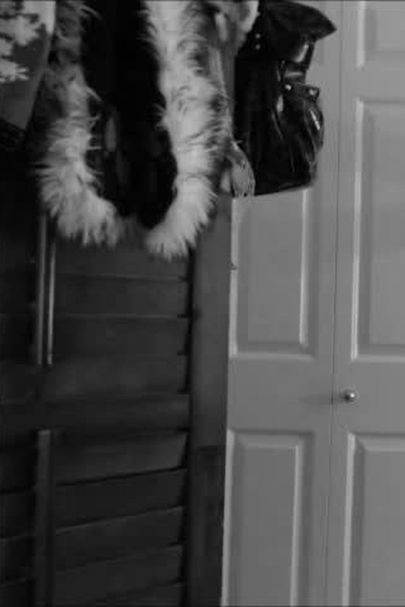 Time Machine Striptease - Screenshot 1 of 4 - Costume