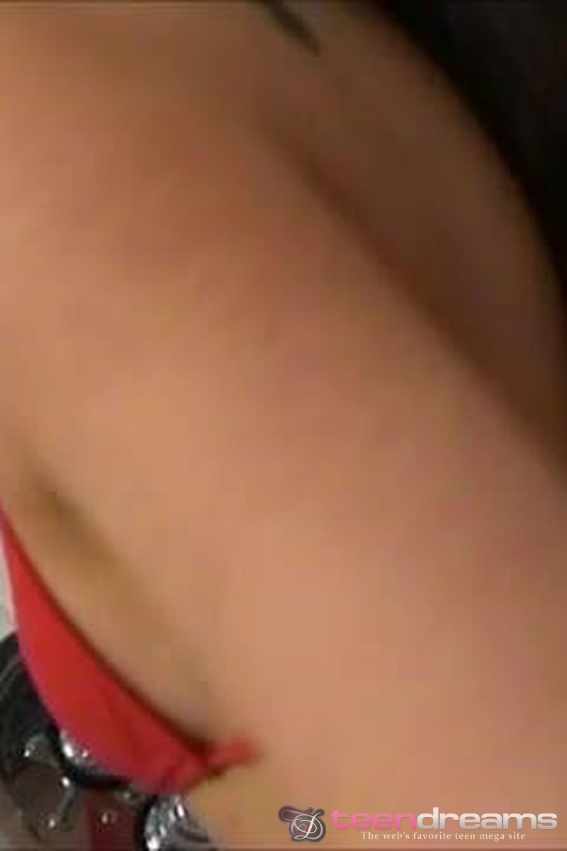 Natalie - Screenshot 1 of 4 - Teen (18-22)