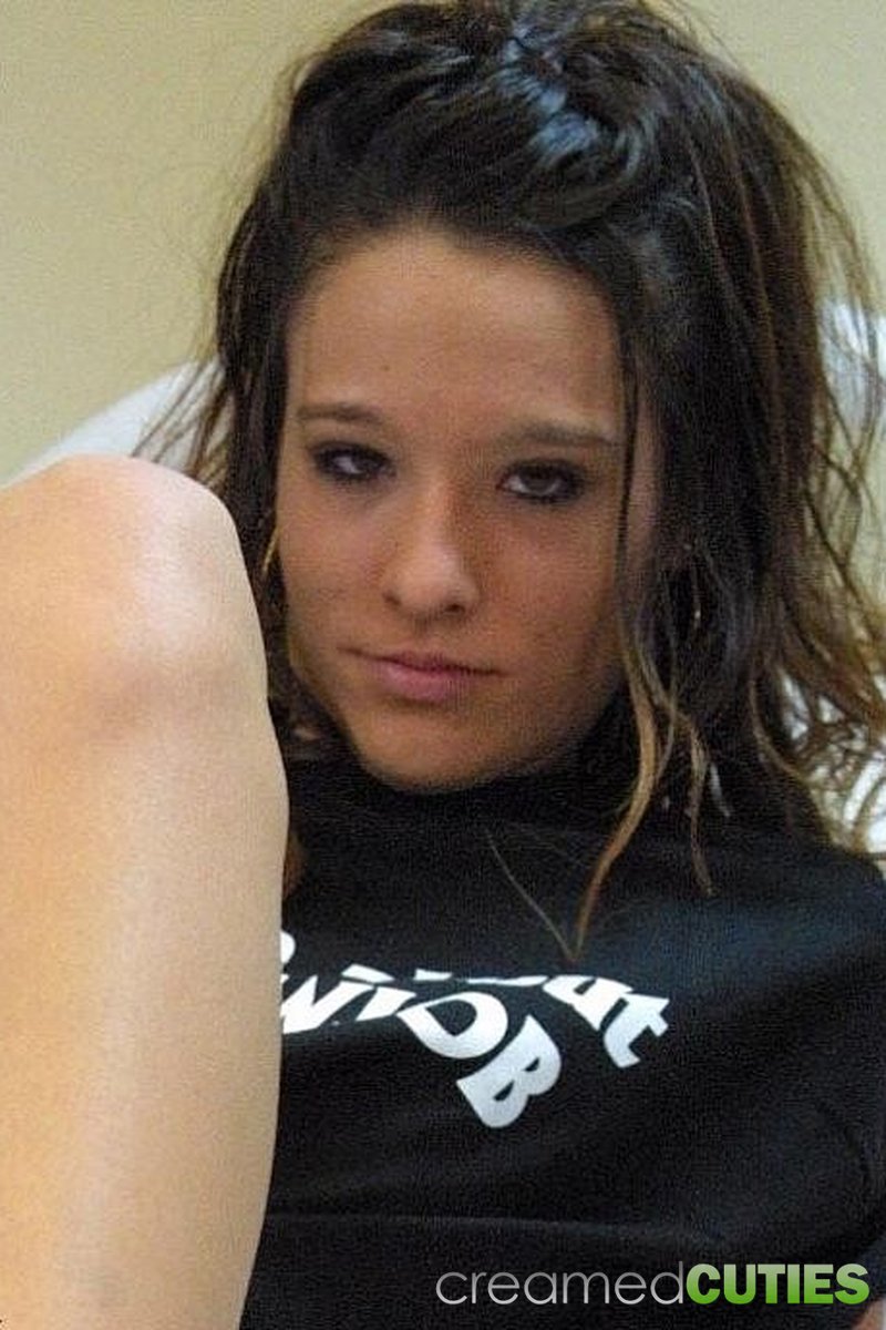 Rayna - Screenshot 1 of 4 - Amateur