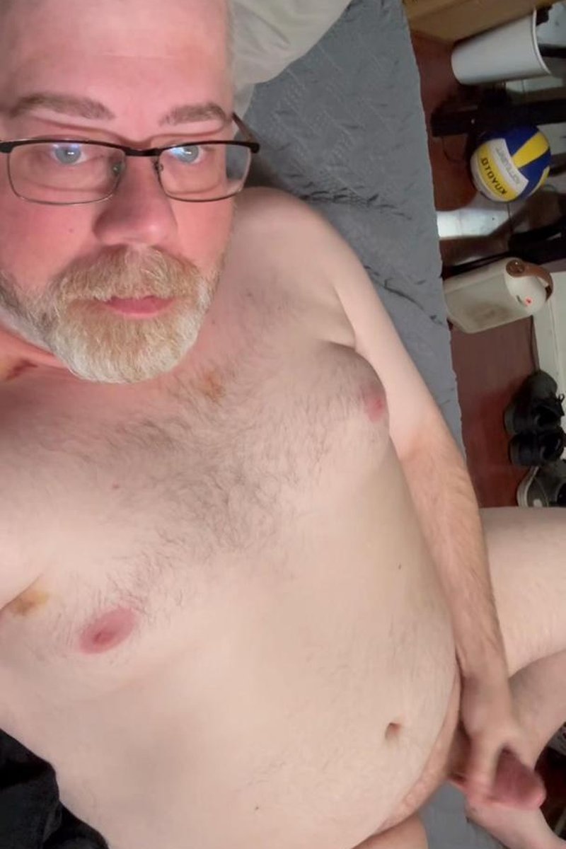 Solo Sessions - Screenshot 1 of 4 - Curvy