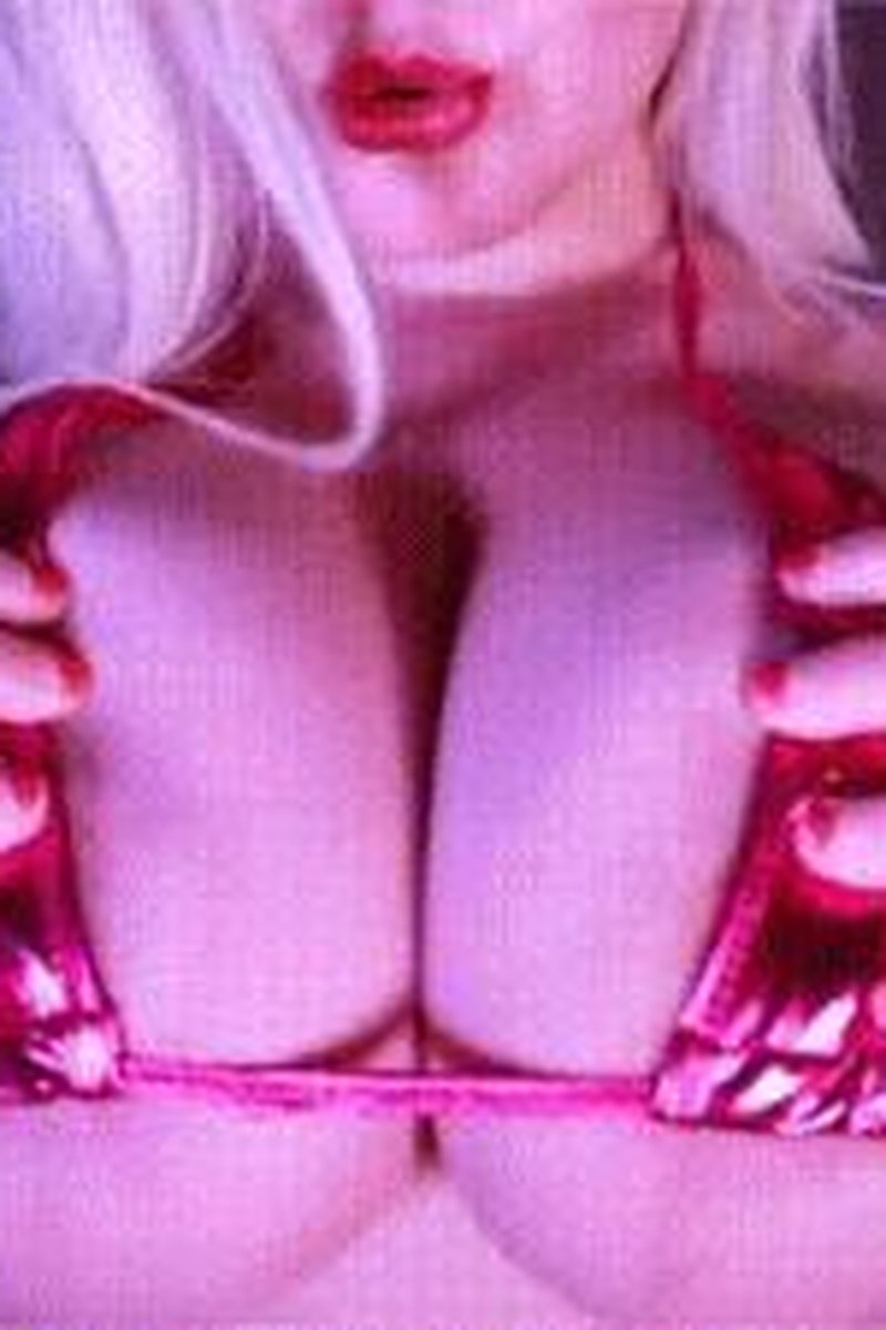 Easily Defeated - Screenshot 1 of 4 - Big Tits