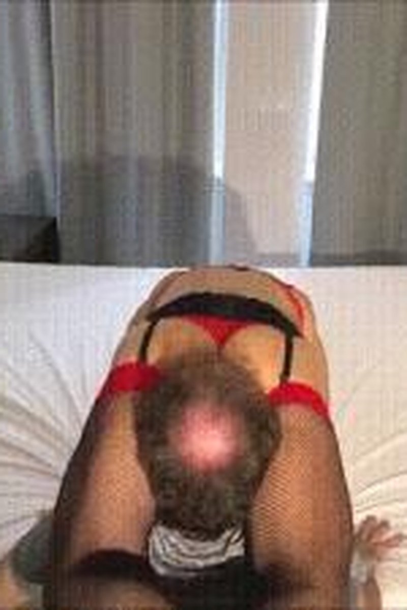 Domination- Facesitting Variations, Part2 - Screenshot 1 of 4 - Ass Smothering