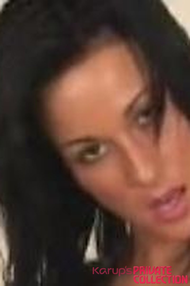 Simona - Screenshot 1 of 4 - Simona 992