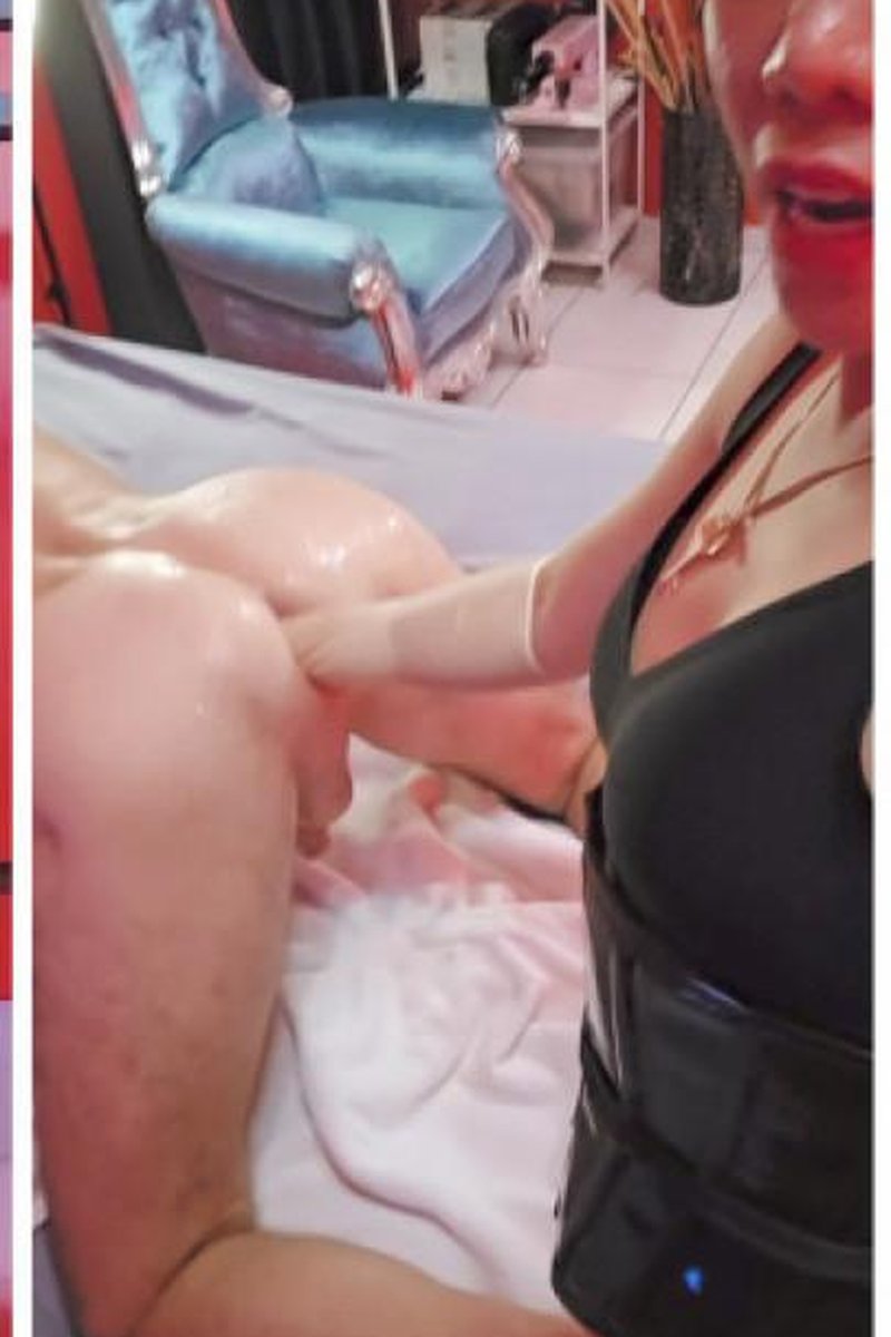 Deep Fisting - Screenshot 1 of 4 - Anal