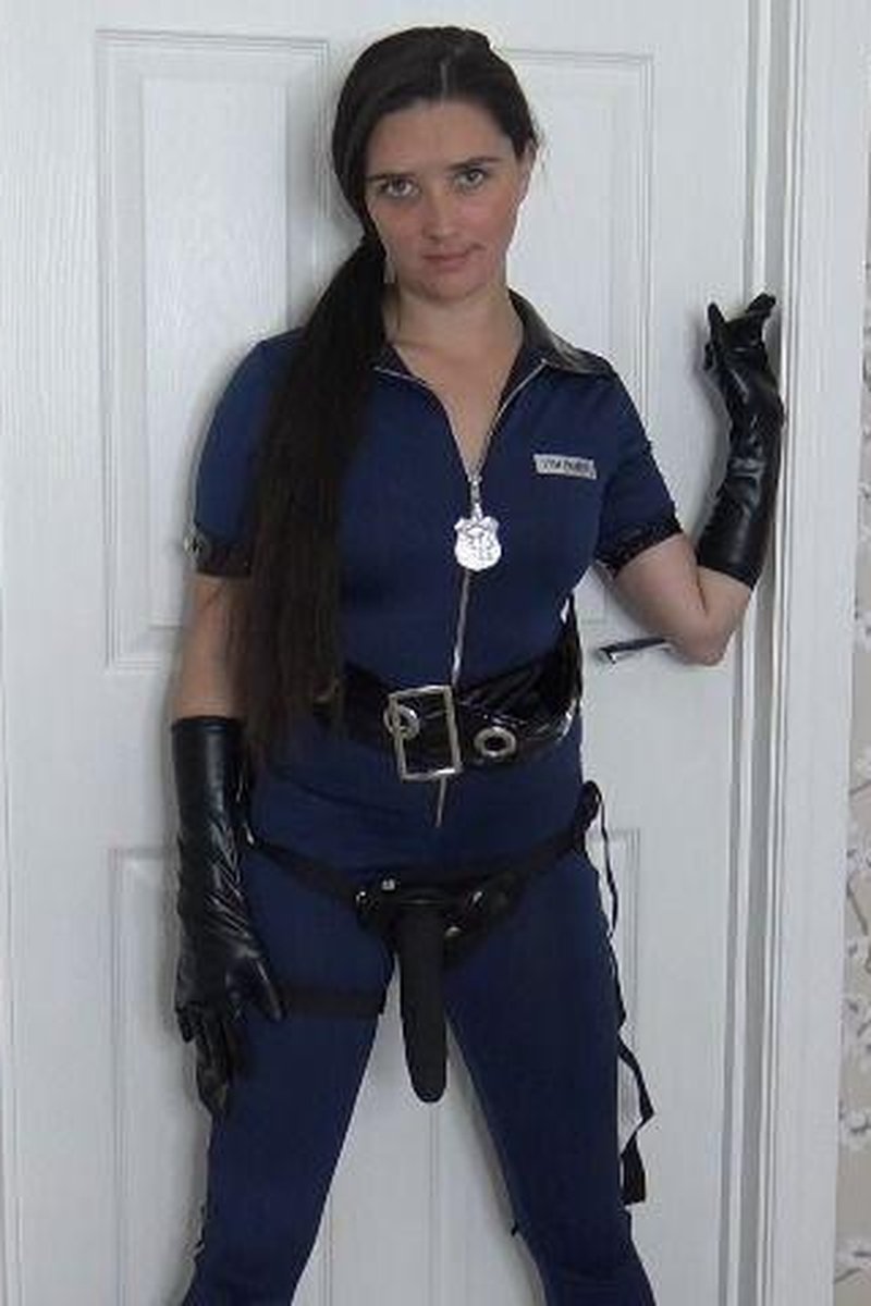 Caught By Dominant Cop Pixie - Screenshot 1 of 4 - Costume