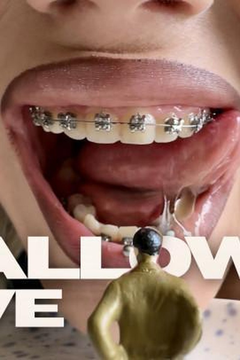 Tiny Man Swallowed Alive - Screenshot 1 of 4 - Fetish