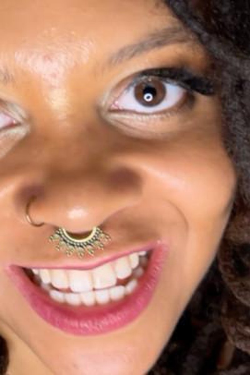 Giantess Interview - Screenshot 1 of 4 - Crushed