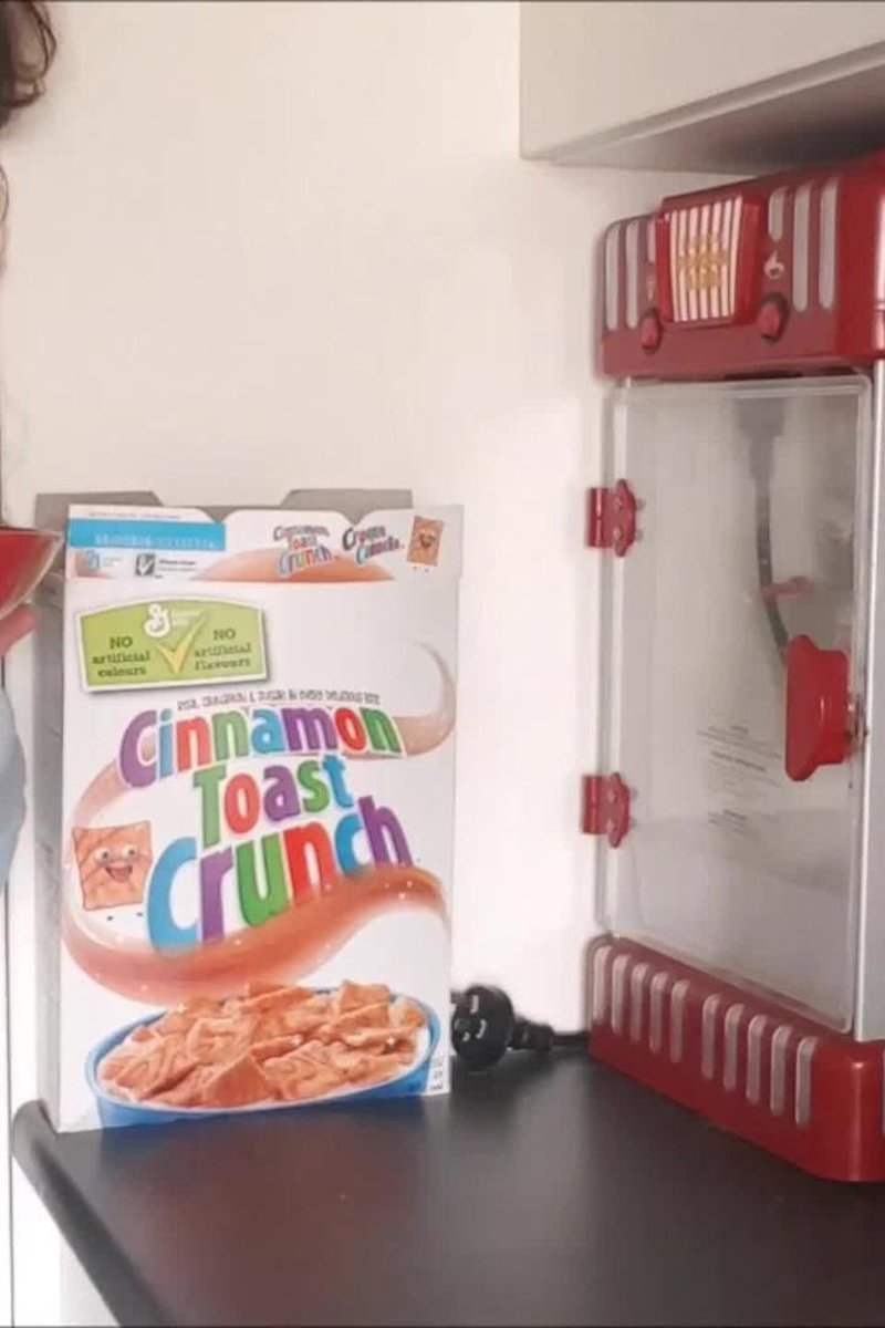 Captain Brain Crunch - Screenshot 1 of 4 - Babes
