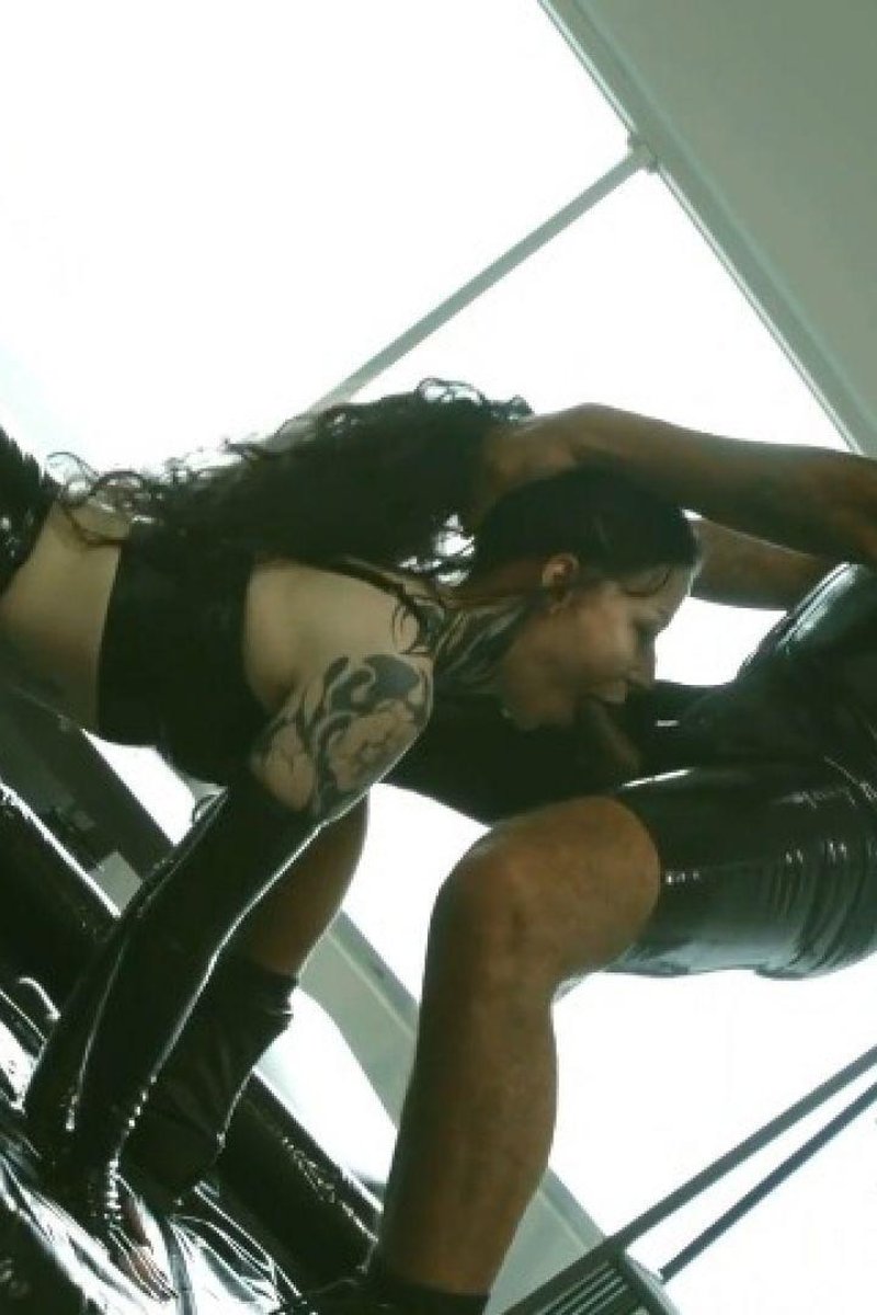 Sliquid - Screenshot 1 of 4 - BDSM