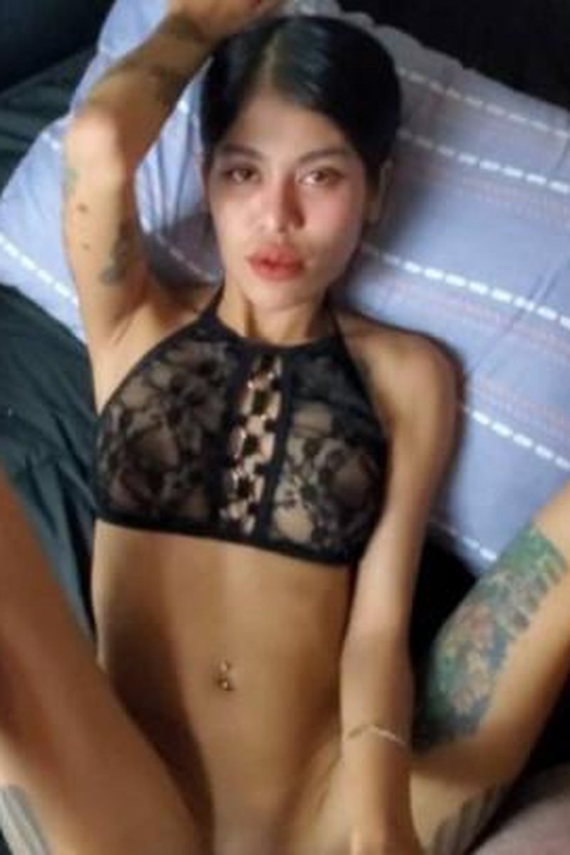 34Kg Thai Girl Milks A Creampie With Her Tiny Thai Pussy - Screenshot 1 of 4 - Asian